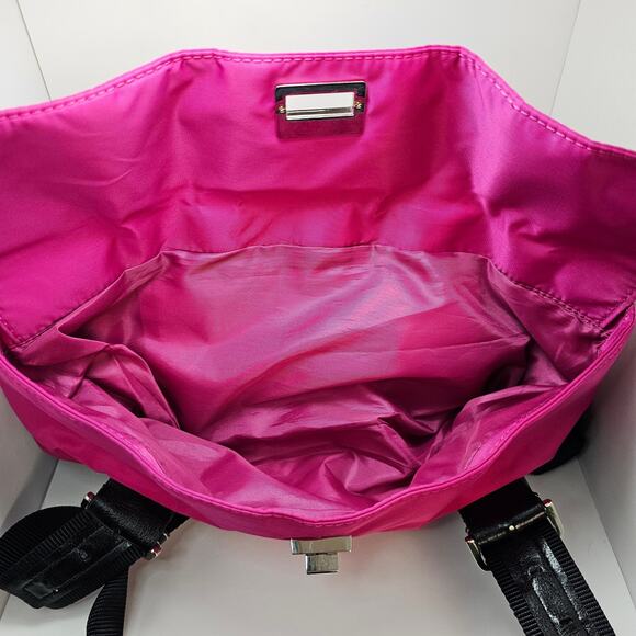 Kenneth Cole Reaction Magenta Pink Nylon Bag - Picture 12 of 16